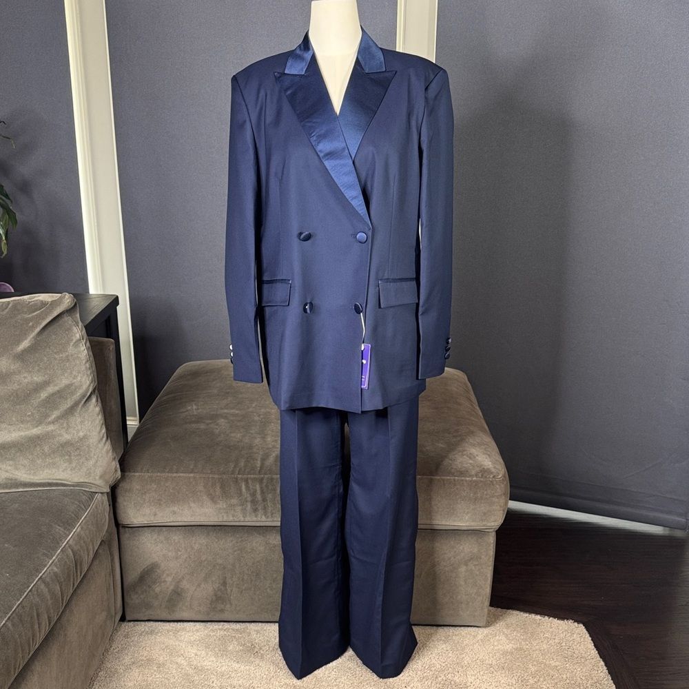 Women’s Blue Double Breasted 2 Piece Suit Tuxedo Satin Peak Lapel Size 12 NWT